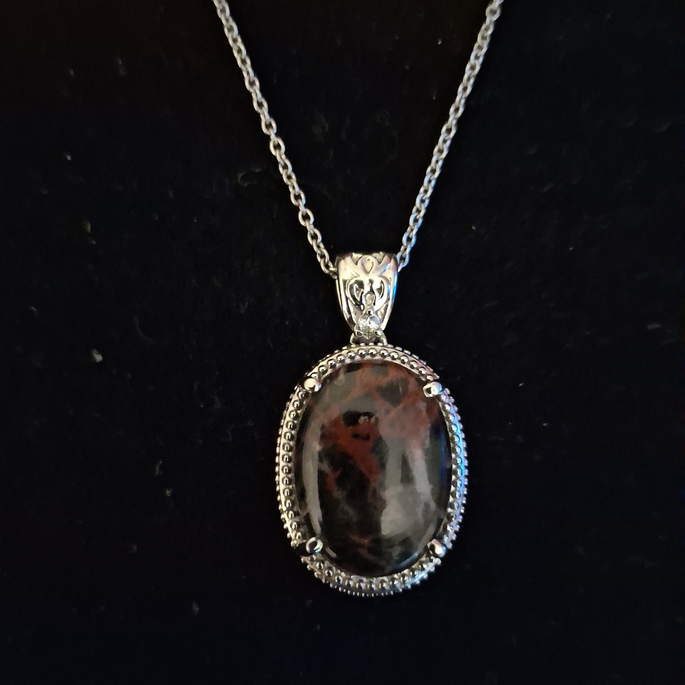 Source Unknown Silver And Black Oval Pendant Neck… - image 2